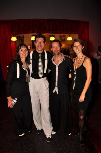 min 2010 11 13 fous swing 194